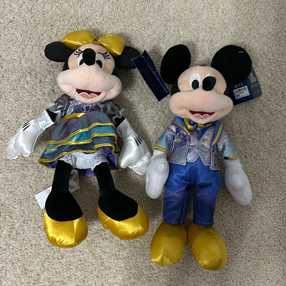 Walt Disney world 50th Mickey & Minnie